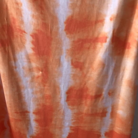 Brand new dress - Picture 3 of 5